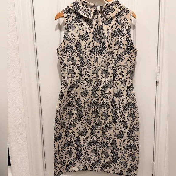 Tahari ASL Jacquard Envelope Neck & Brooch Sheath Dress - Picture 4 of 13